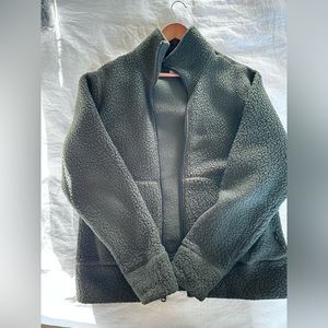 Todd Snyder X Champion Fleece in Dark Green. Size M